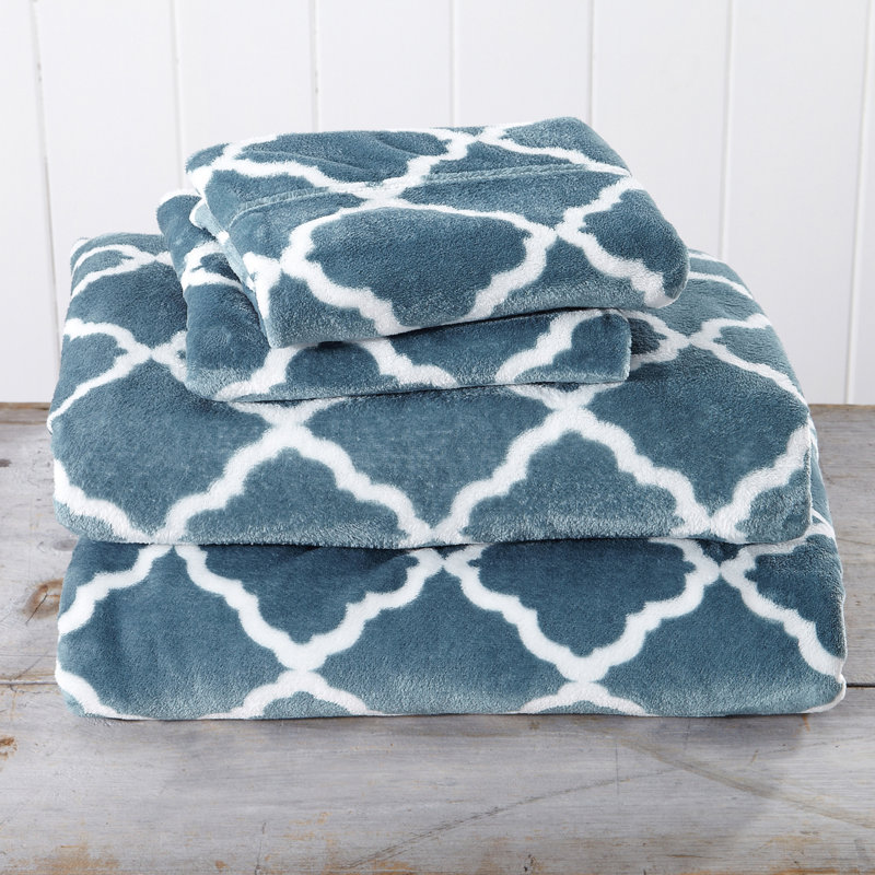 Queen Smoke Blue and White Velvet Plush Sheet Set