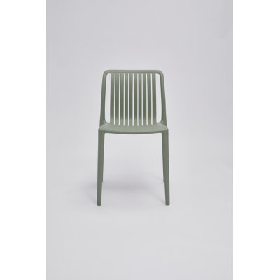 Chaise d'appoint en polypropylène