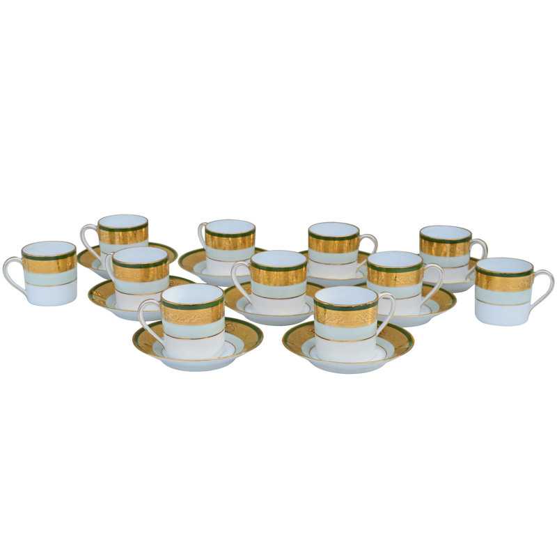Porcelain Dinnerware Set - Service for 12