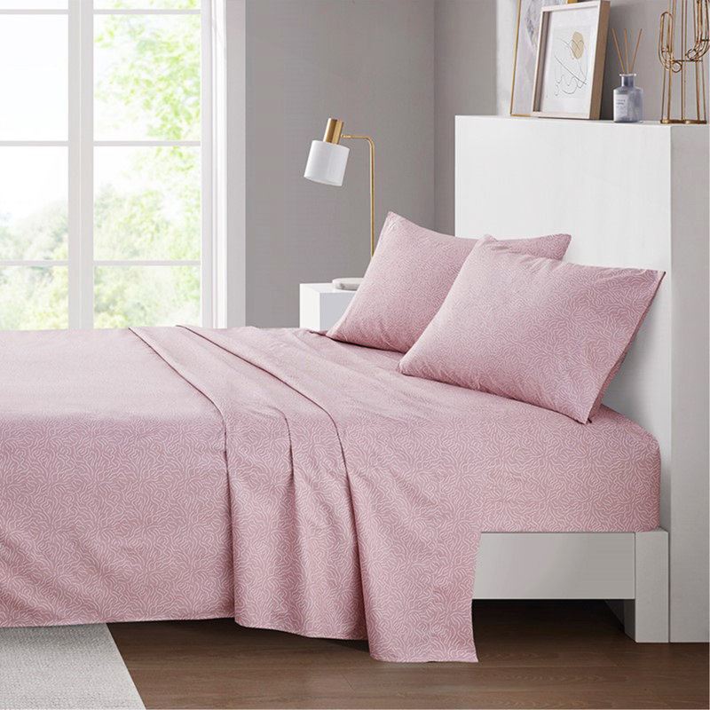 4PCS  Sheet Set, Queen Coverlet / Bedspread + 3 Additional Pieces