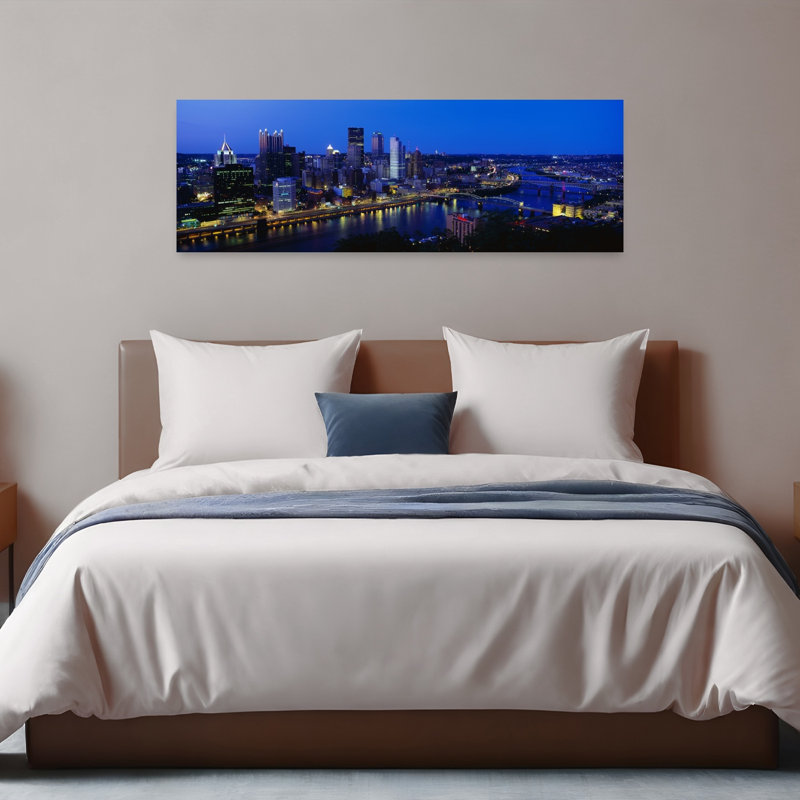 Pittsburgh, PA, architecture contemporaine de la ville, art mural, H 48 po x l 16 po