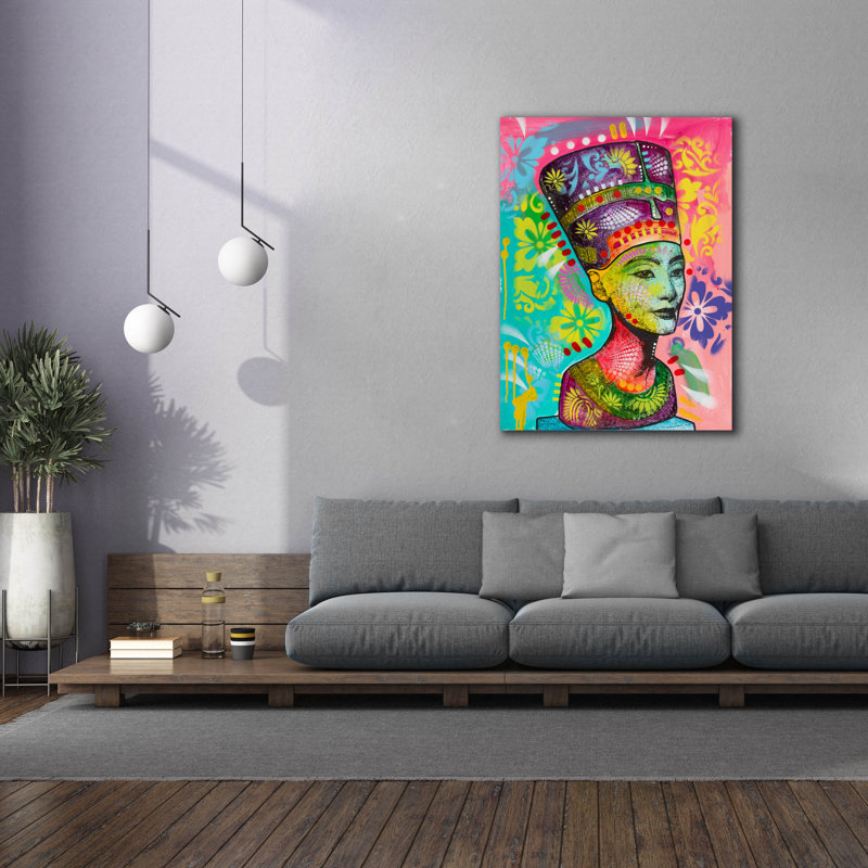 «Nefertiti» par Dean Russo, art mural sur toile, H 54 po x l 40 po x P 1,5 po