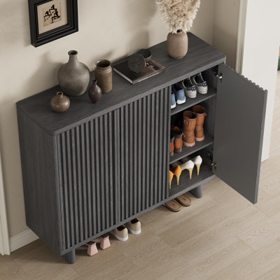 46" Fluted Door Shoe Cabinet, 5-Tier Entryway Shoe Storage with Adjustable Shelves