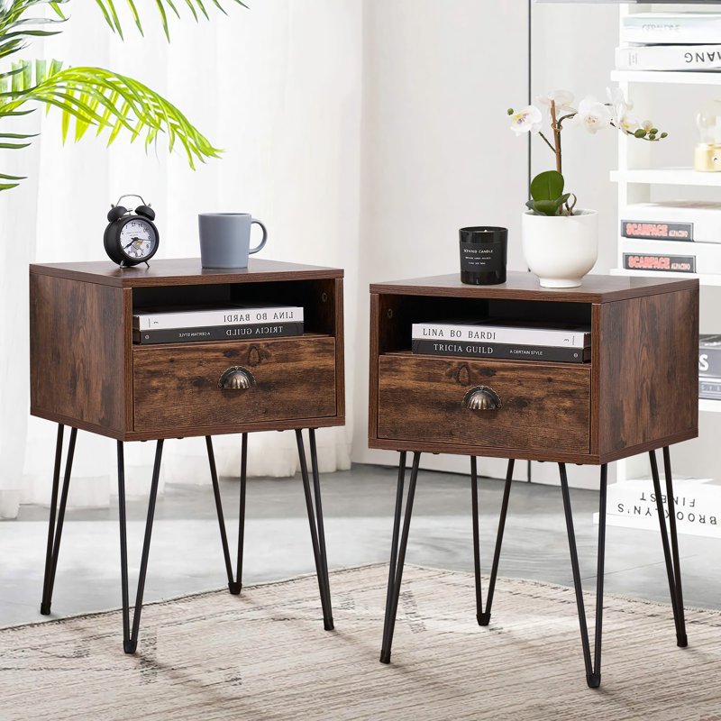 Adra 15.7'' W Metal Nightstand, Brown