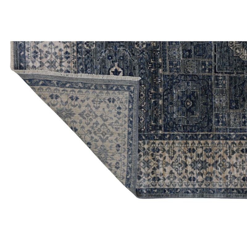 Hand Knotted Wool Area Rug in Gray And Beige, Rectangle 4'10" x 6'11"