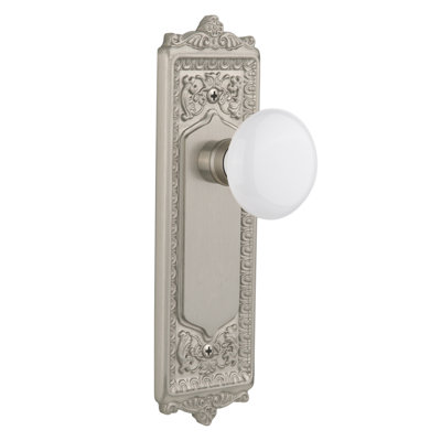 Plaque Egg & Dart avec bouton de porte en porcelaine blanche