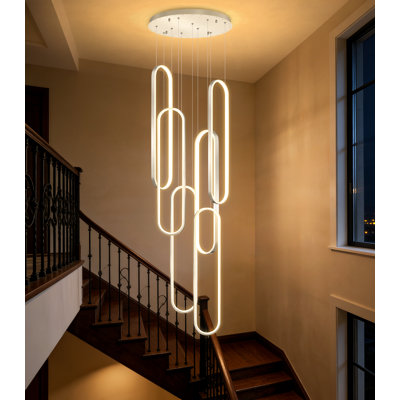 Lustre moderne avec éclairage à intensité variable