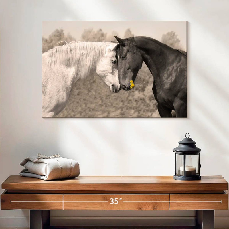 «Sweet Black and White Horses», reproduction sur toile, L 16 po x H 24 po