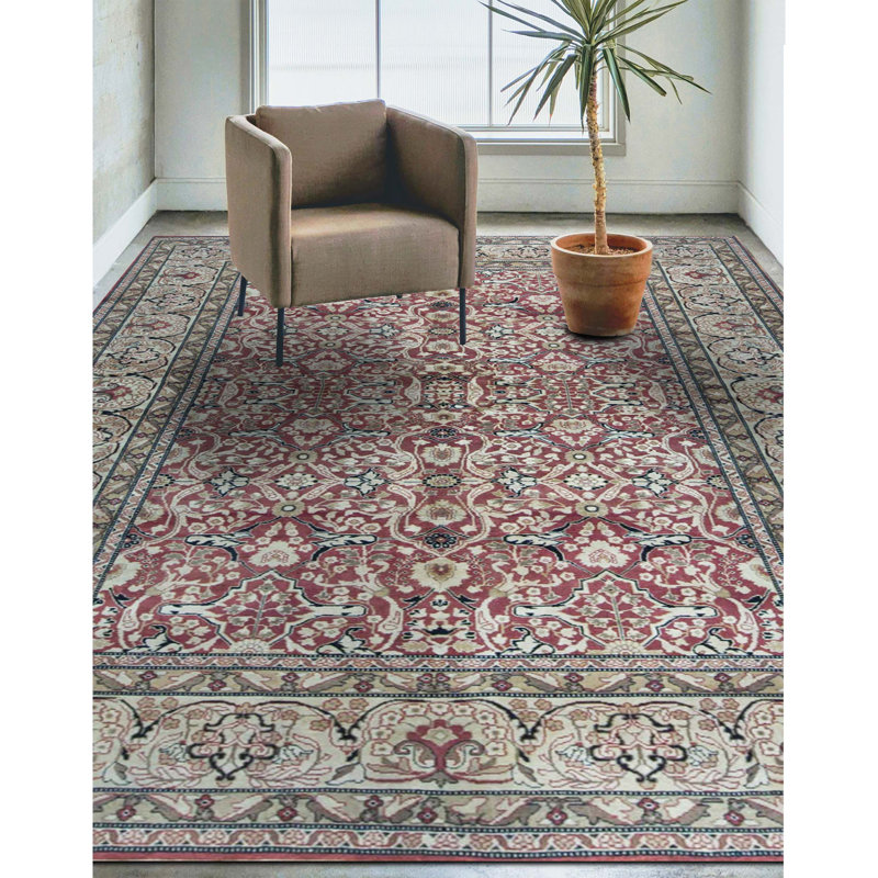 Avalon Wool Oriental Area Rug in Red/Beige/Green