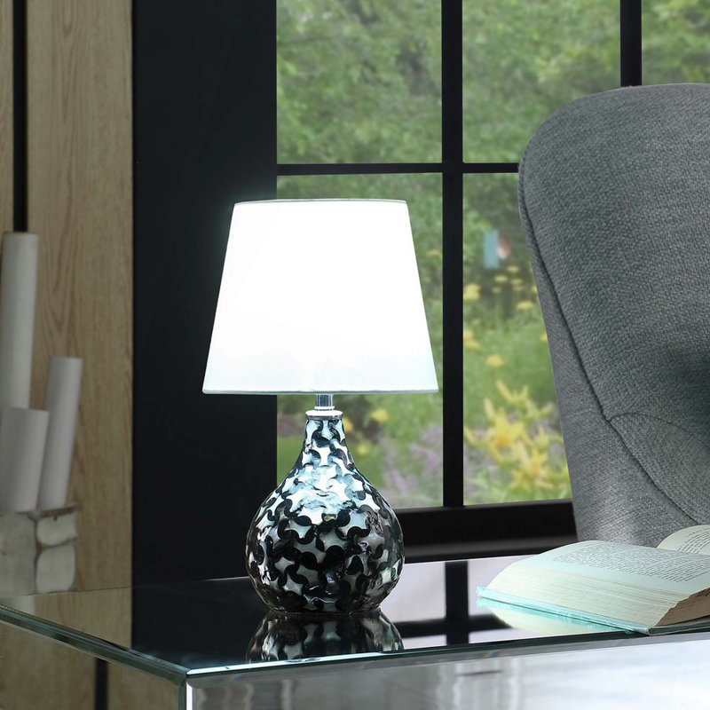 Mini lampe de table en polyrésine 11,5 po