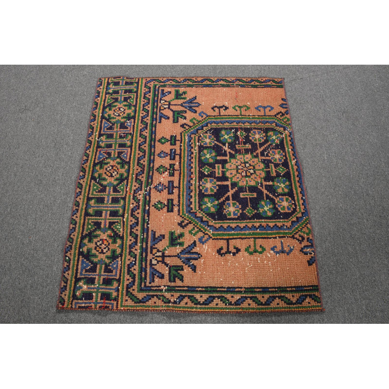 Tapis turc rétro fait à la main avec motifs floraux géométriques