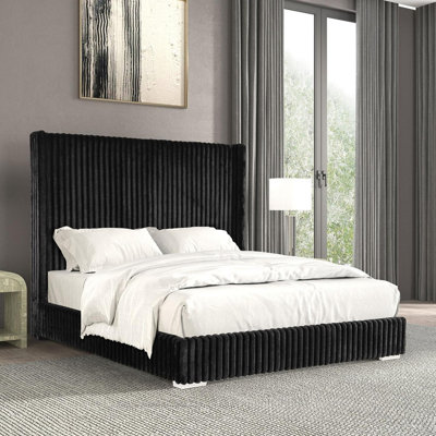 Edwarda Upholstered Bed by Everly Quinn