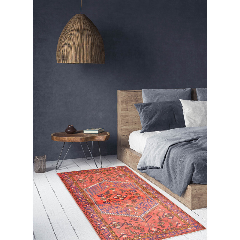 Tapis rouge Andelz 4 pi 4 po x 7 pi 3 po