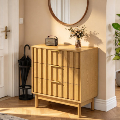 ‌ Commode contemporaine à 3 tiroirs en bois naturel, armoire à panneau cannelé avec poignées à bords cachés‌