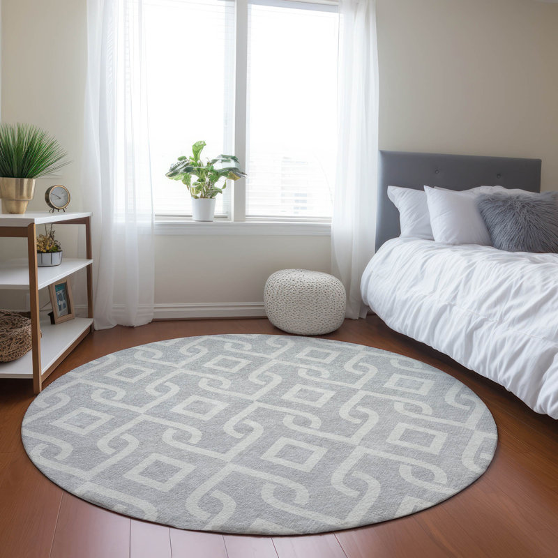 Kaylani Washable Geometric Indoor / Outdoor Rug, Round 8'