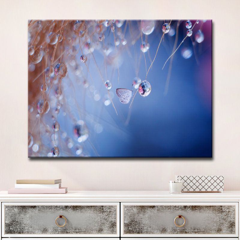 « gouttelettes », reproduction de photo sur toile, H 16 po x l 20 po x P 1,5 po