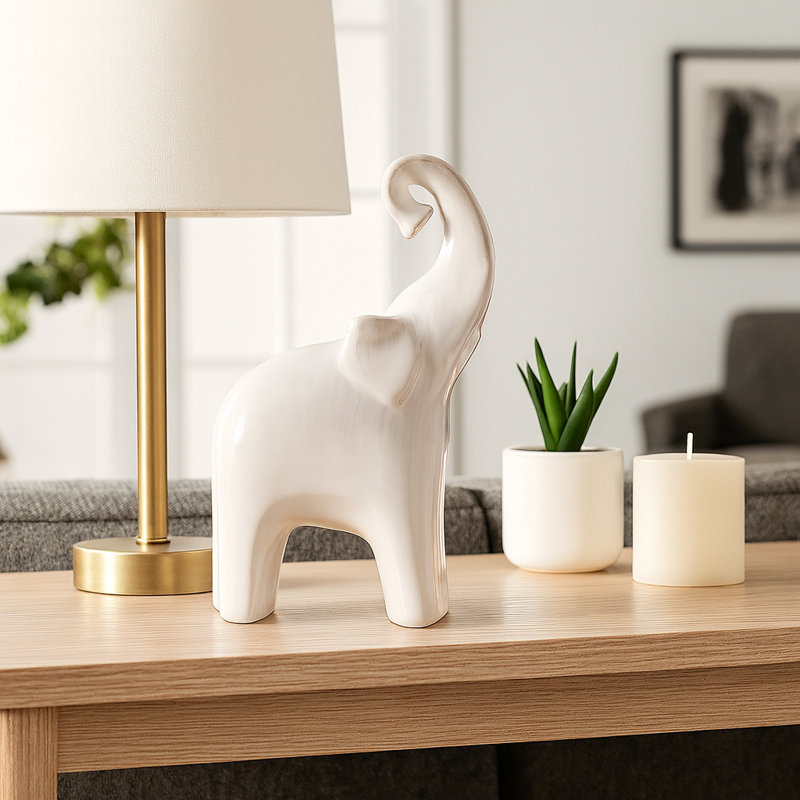 Figurine décorative d'éléphant en céramique avec un style glamour pour la décoration intérieure - objet de sculpture animalière moderne pour le bureau ou décorations pour le salon - argent