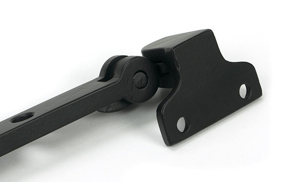Newbury Stay (Steel Window), 27.6cm H x 3cm W x 1.3cm D, Matt Black