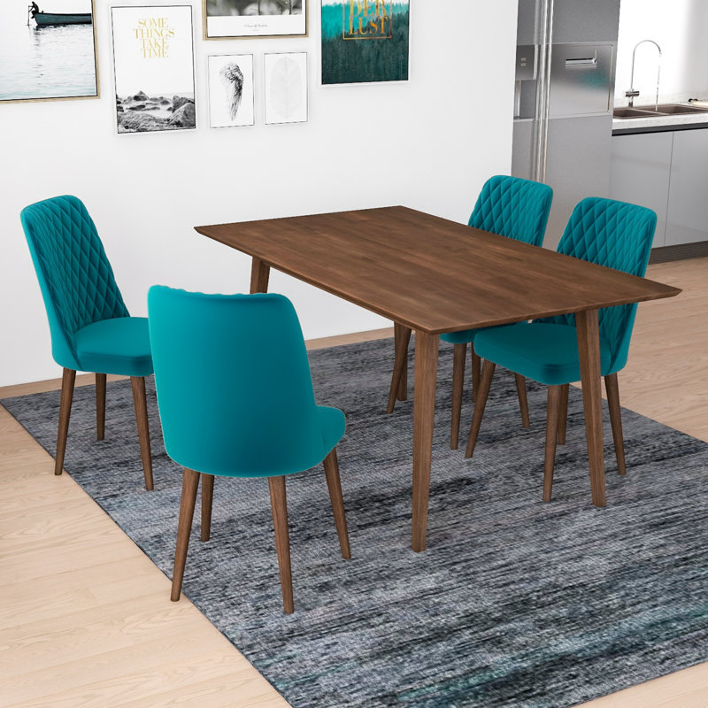Kindelan 4 - Person Solid Wood Solid Wood Top Four Leg Dining Set