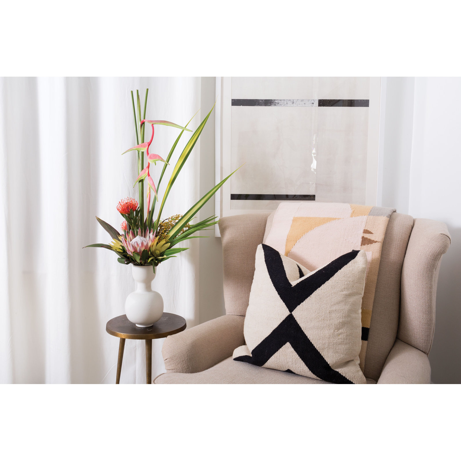 Calheta 11.5'' Handmade Ceramic Table Vase
