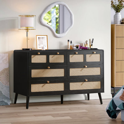 Arlynne 6 - Drawer Dresser