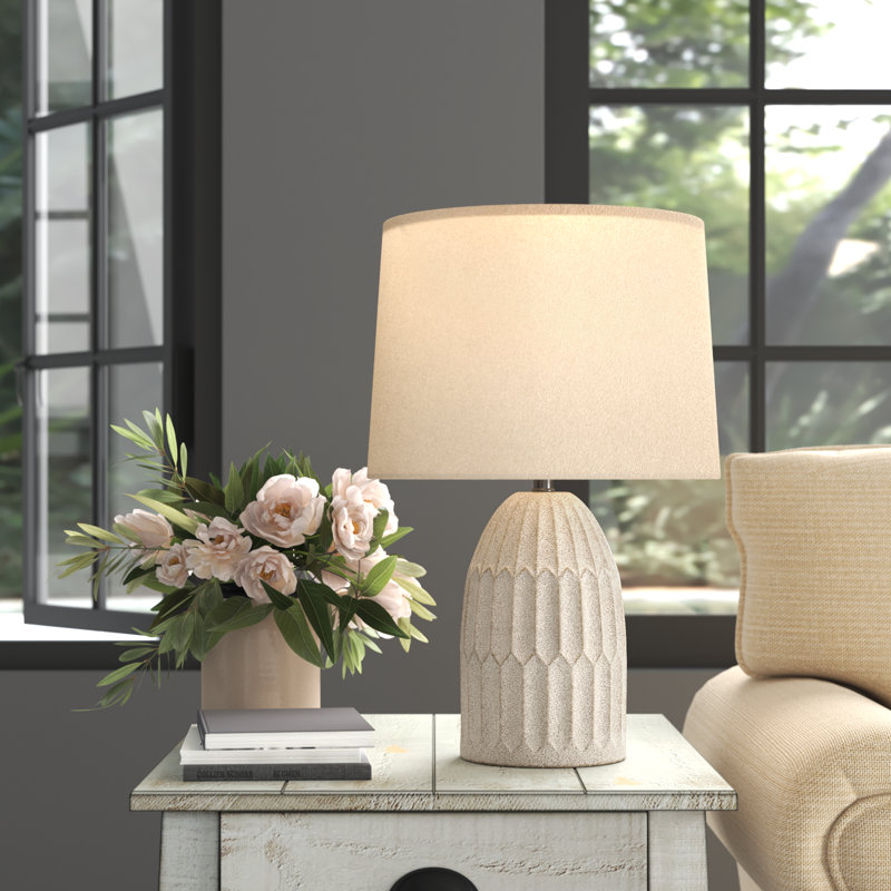 Lampe de table en résine Muirhead
