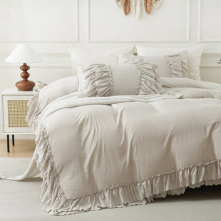 Ruffle Comforter Set ,Boho Bedding Sets, Soft Fluffy Comforters Sets for All Season,Vintage Ruffled 3 Pcs Microfiber Lightweight Quilt Set