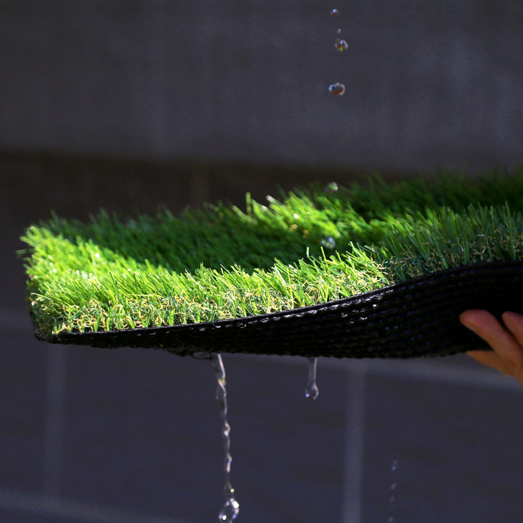 Rouleaux de gazon artificiel sur mesure