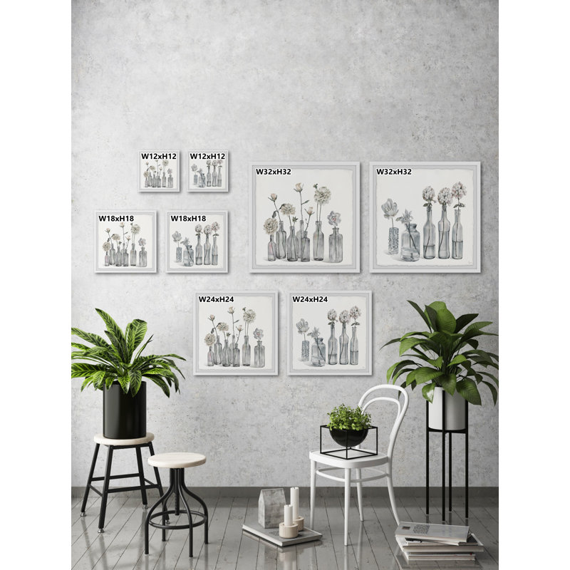 Diptyque d'œillets sur des bouteilles grises, L 32 po x H 32 po