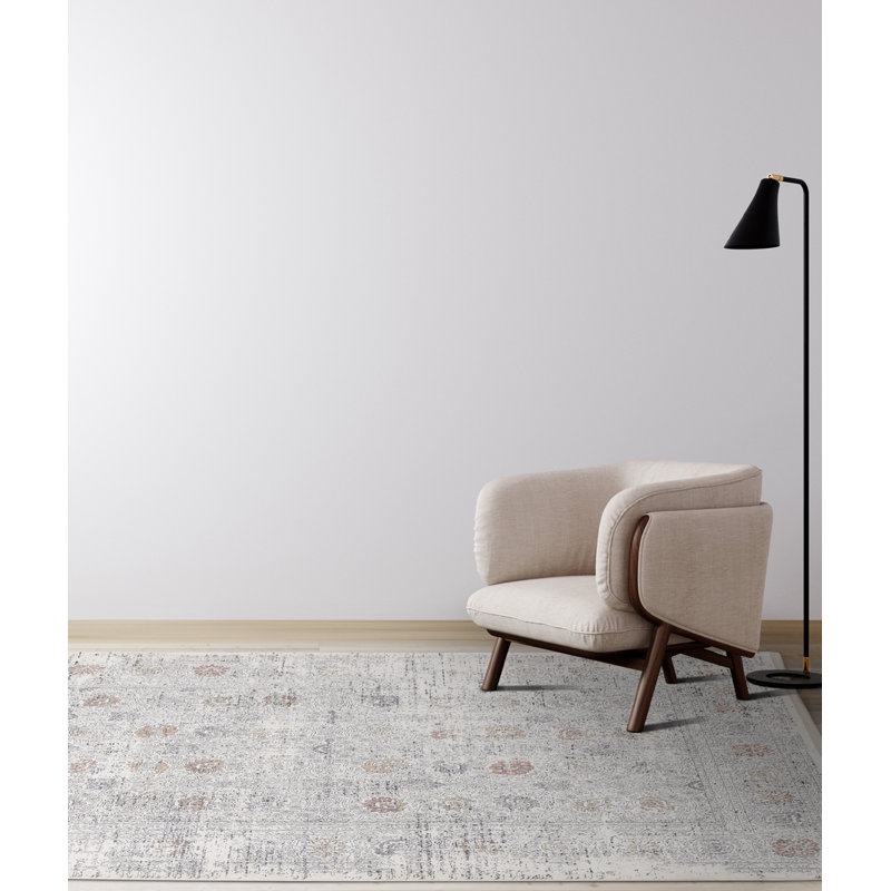 Tanyell Oriental Indoor Rug, Rectangle 2'7" x 5'
