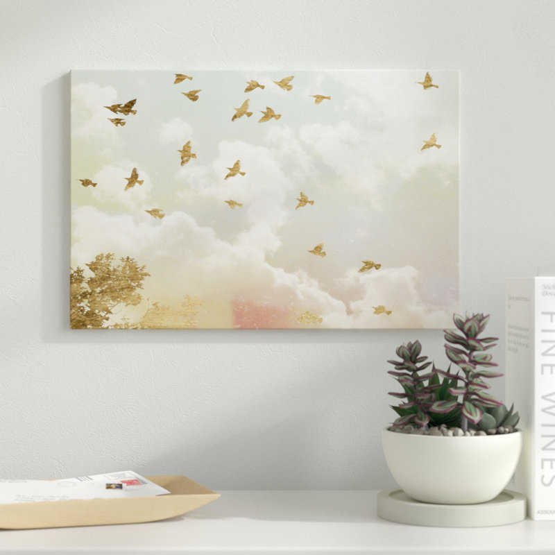 «Golden Flight I», impression sur toile, H 12 po x l 18 po