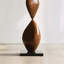 Ornements abstraits de sculpture sur bois