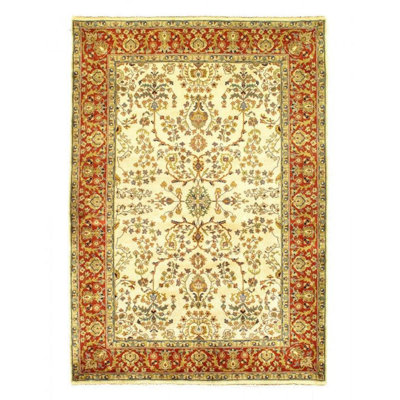 Flaura Oriental Area Rug in Ivory