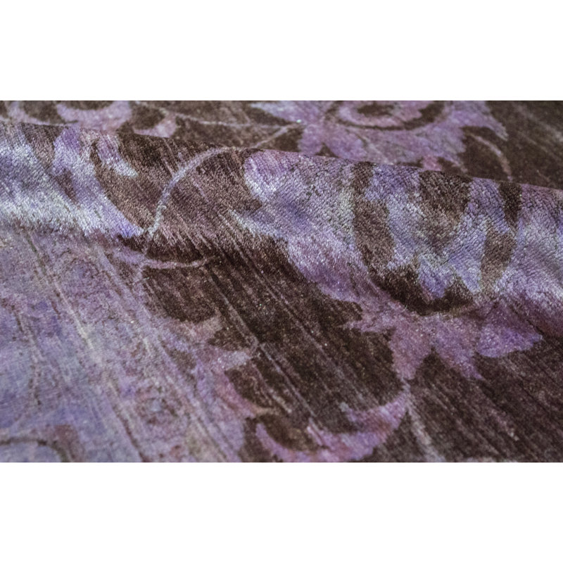 Wool Oriental Area Rug in Purple