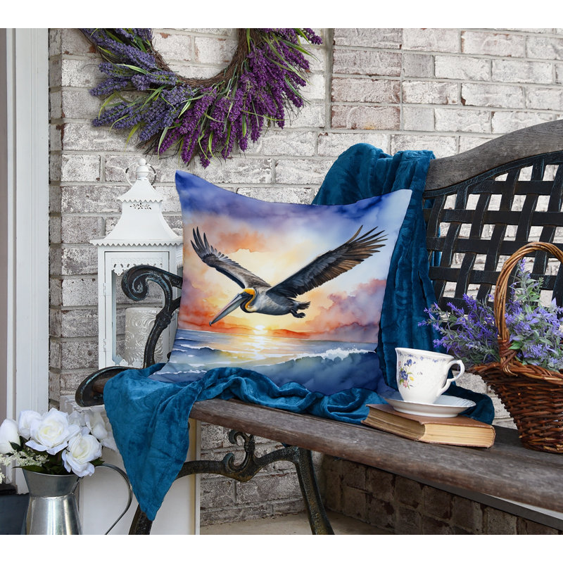 Coussin Pelican Fyling at Sunrise, Carré 18 po