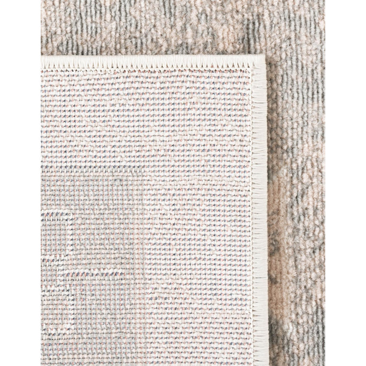 Edvardas Oriental Indoor Rug