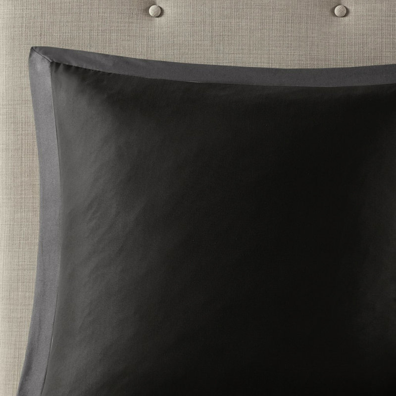 Édredon très foncé gris foncé avec 8 taies décoratives de luxe brodées et lavable à la machine