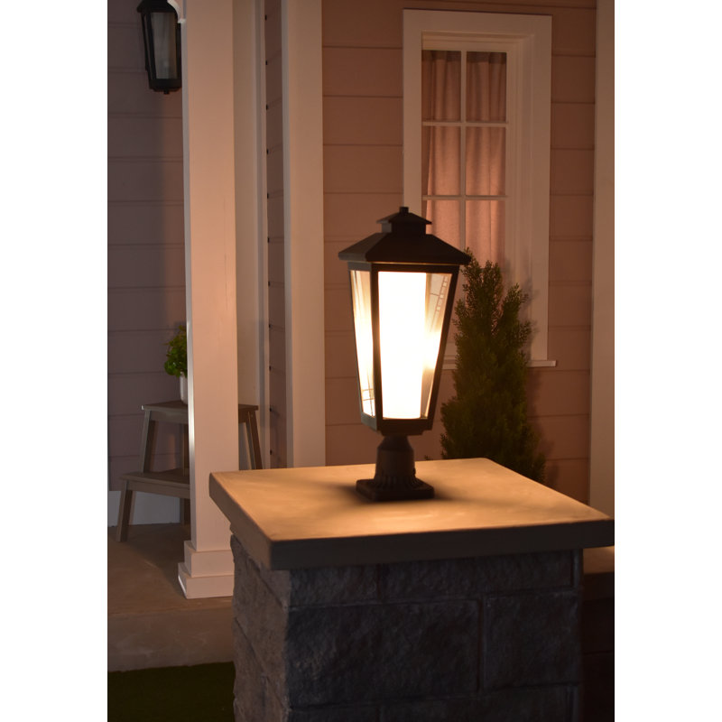 Poteau d’extérieur 22,5 po 1 lumières Becontree