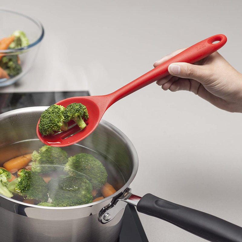 Zeal Cooking Spoon, Red