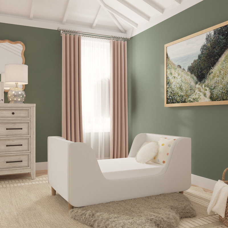 Gia Toddler Bed