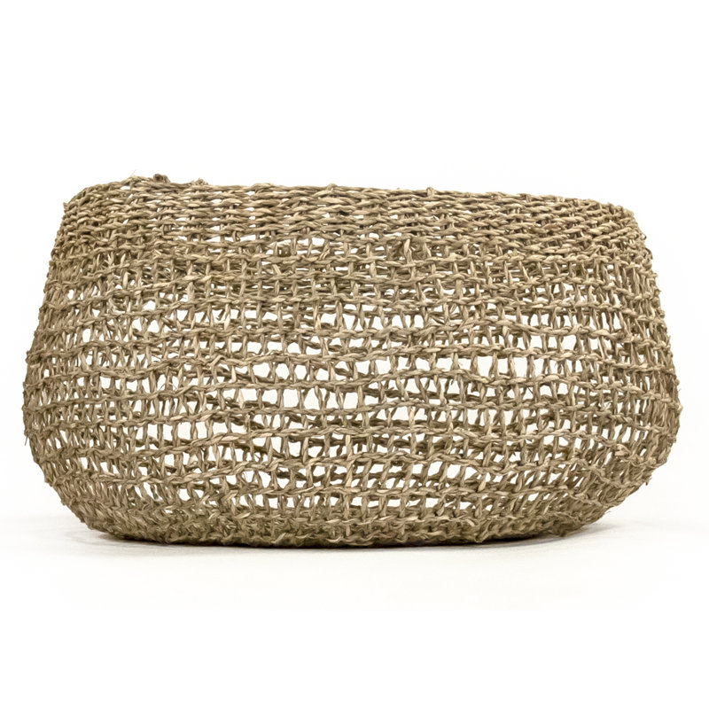 Panier en en rotin tissé, H 11 po x l 17 po x P 17 po