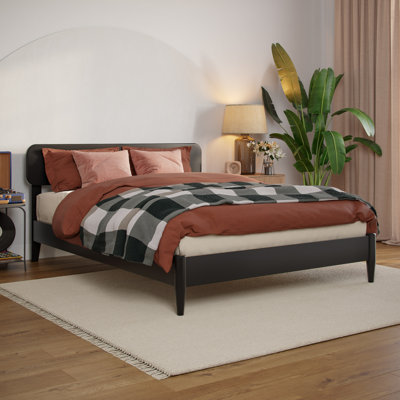 Vetu Solid Wood Spindle Bed