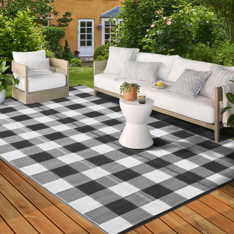 Buffalo Plaid Outdoor Mats Plastic Straw Rug Waterproof Washable Outdoor Rug for Garden Backyard Picnic Camping RV Deck Beach Trailer