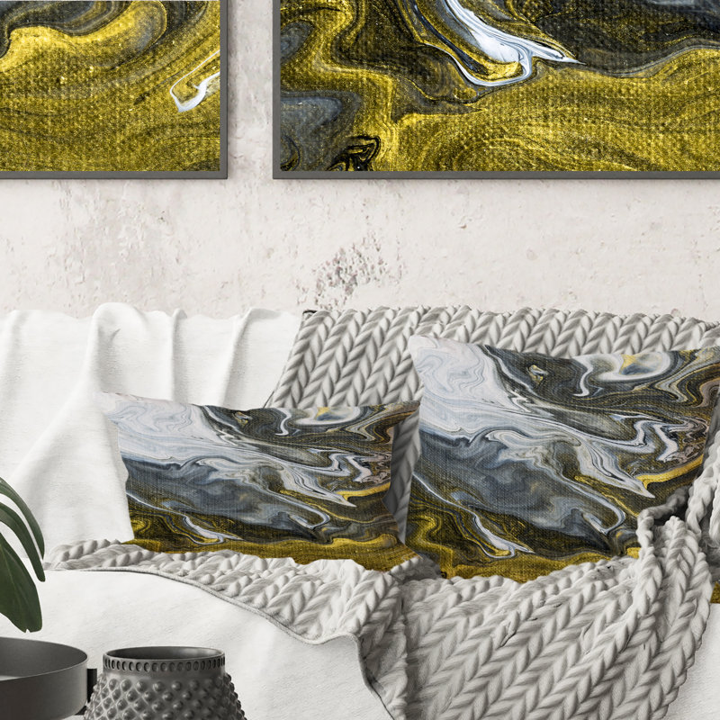 Coussin décoratif doré à motif de nuages dorés blanc et jaune 1