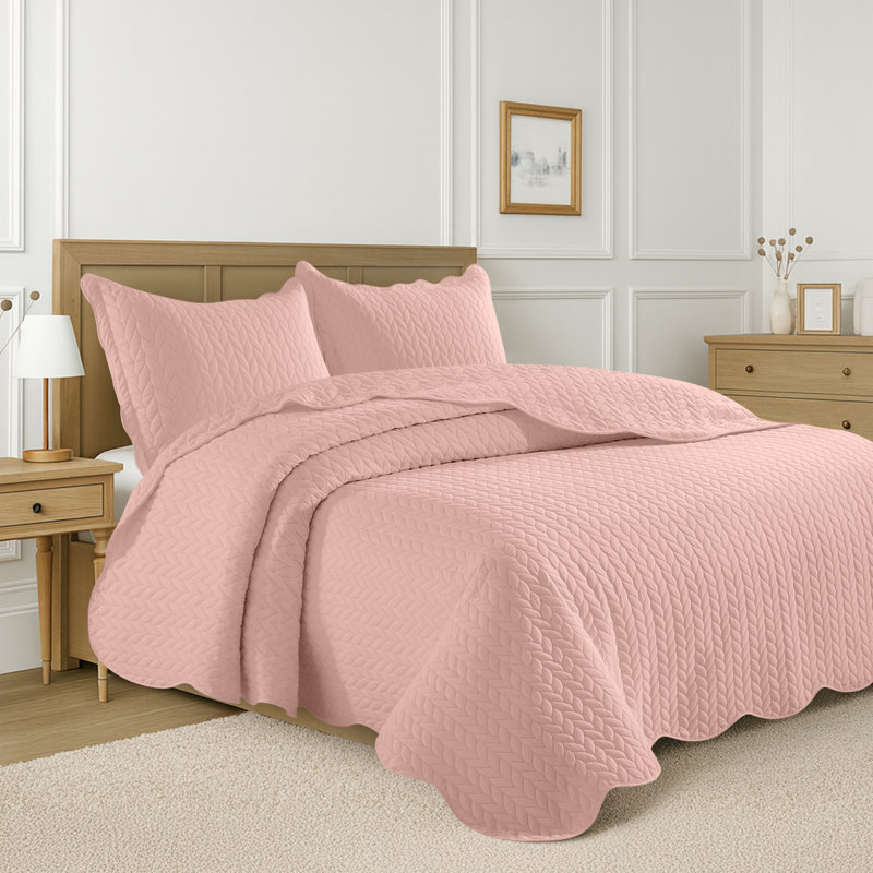 Queen ( 90 inc x 96 inc) Bedspread + 2 Pillowcases, Peach