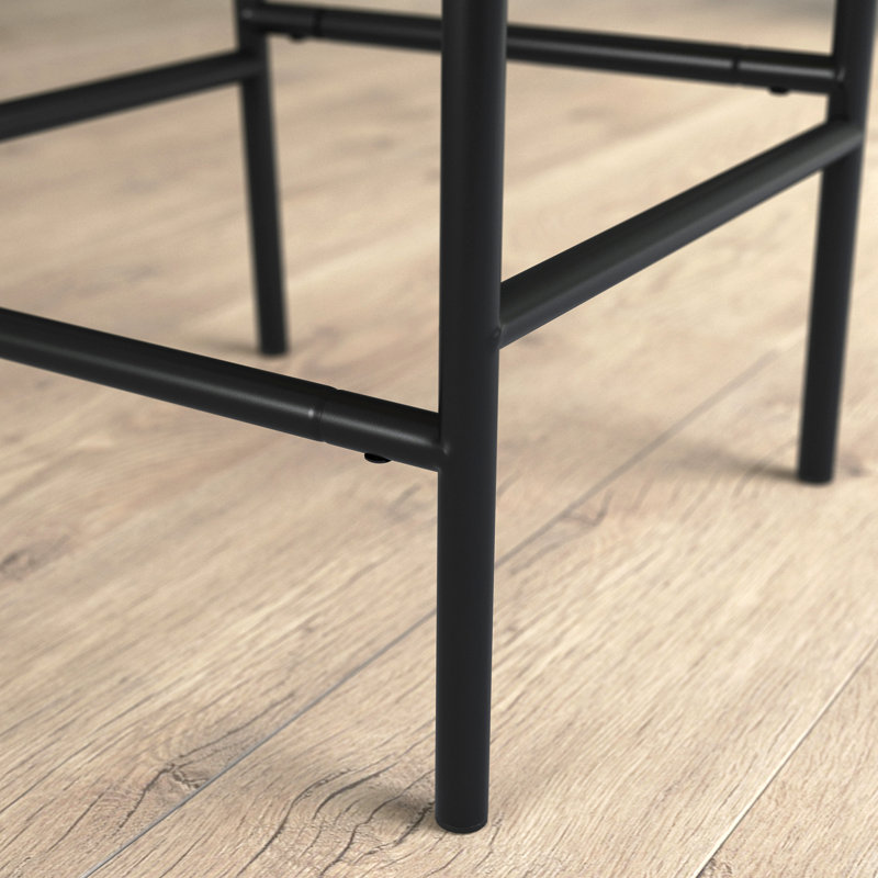 Tabouret à hauteur de comptoir
