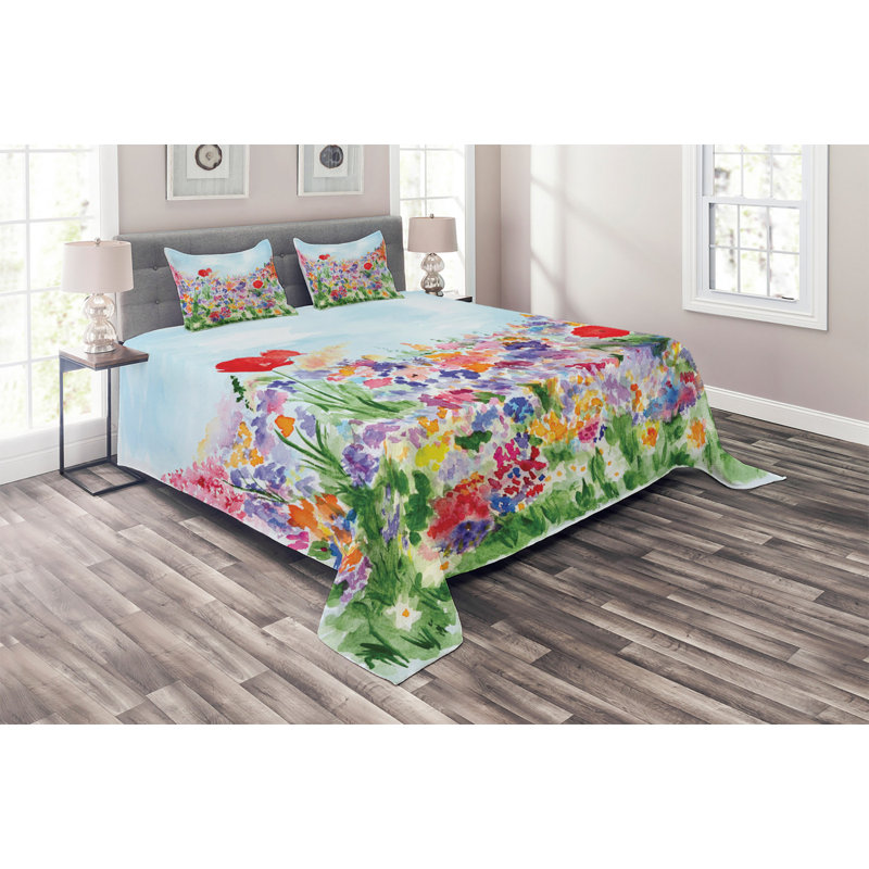 Flower Farmhouse / Country Polyester Coverlet, King Bedspread + 2 Shams