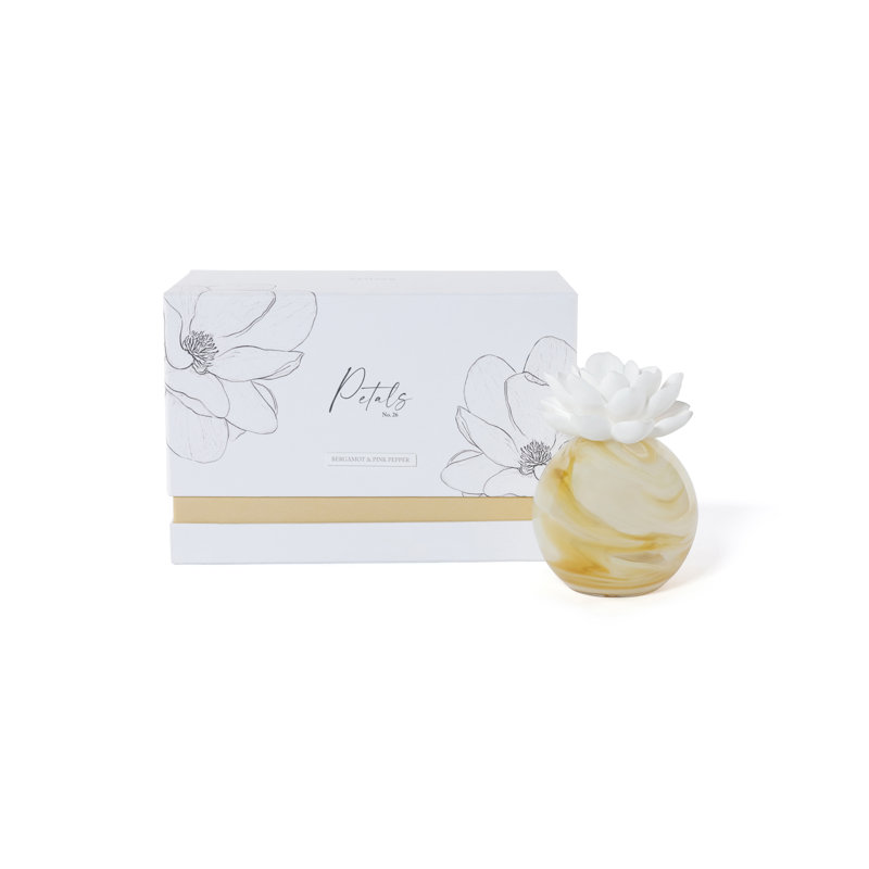 Diffuseur d'huile parfumée en porcelaine Petals, Bergamote et poivre rose, 6,76 oz