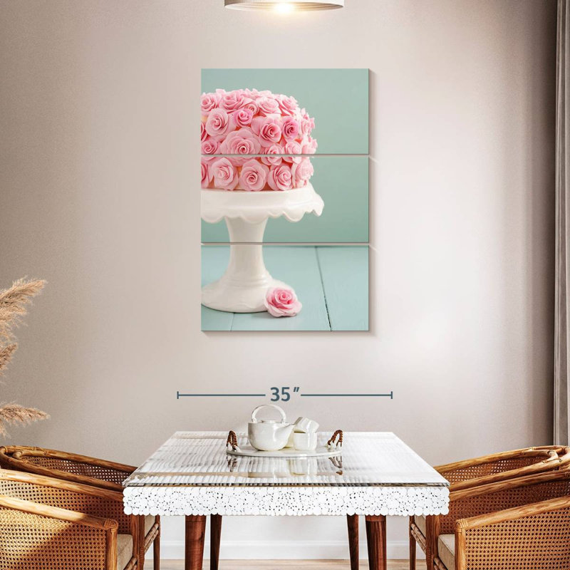 Gâteau d'anniversaire Yarlin Rose, H 45 po x l 28 po