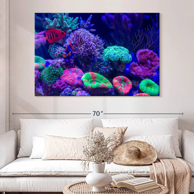 Coral Homes For The Fishes, H 34 po x l 51 po